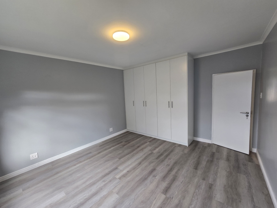 2 Bedroom Property for Sale in Rondebosch Village Western Cape